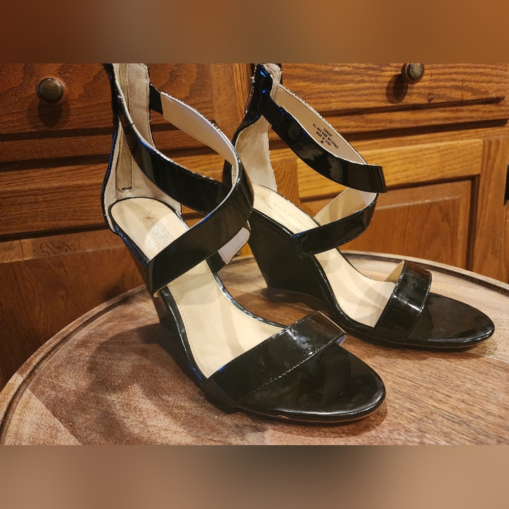 Boston Proper Black Patent Leather Slingback Wedge Sandals High Heels Pumps 9